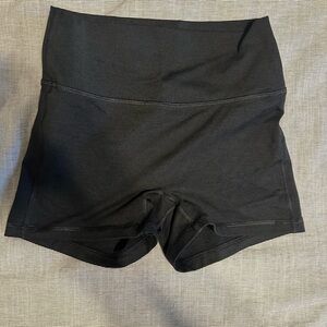 Fleo Women's Ascend Heather Black Shorts